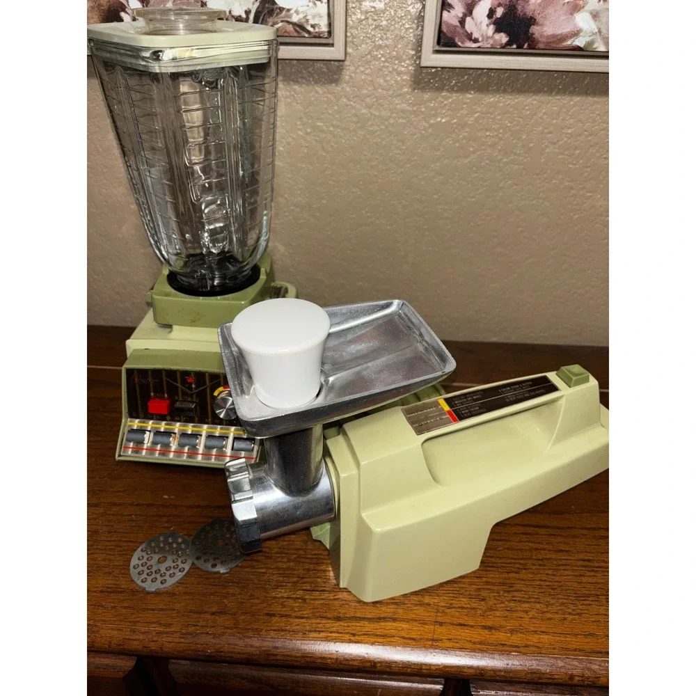 Vintage Oster Imperial Kitchen Avocado‎ Green Blender Food Grinder 10 Speed mcm